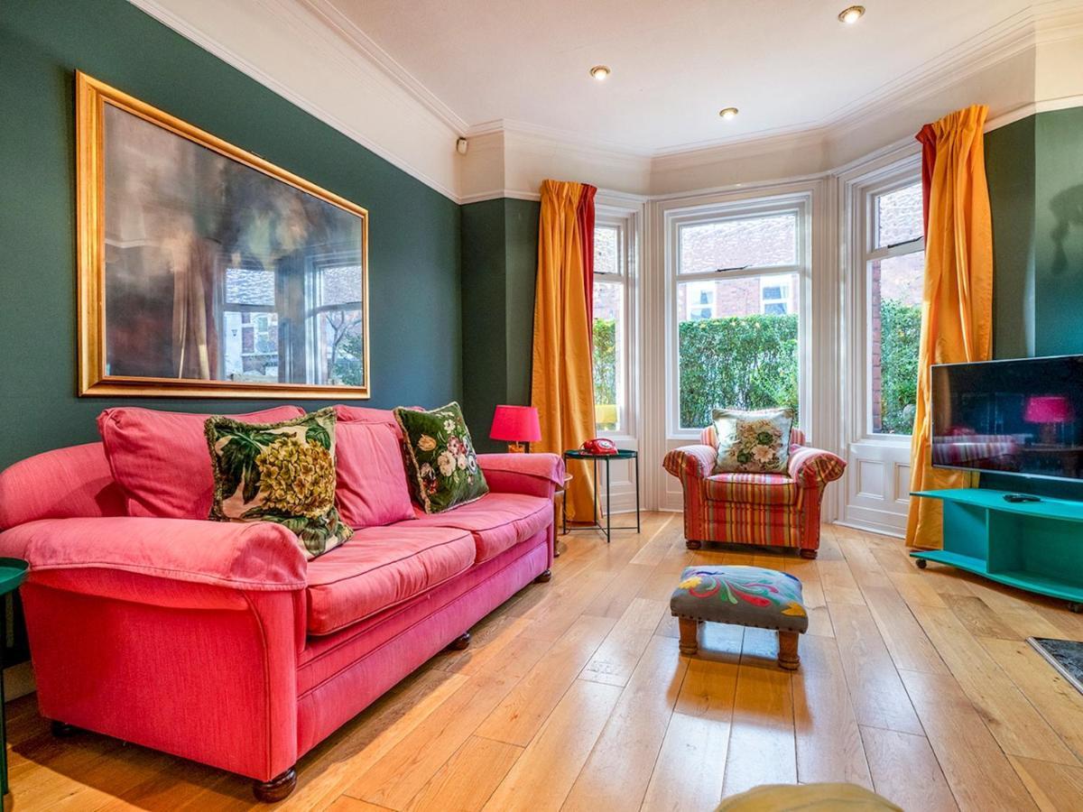 Pass The Keys Colourful, Quirky Artist-Owned 3 Bed Next To Cafes Vila Belfast Exterior foto