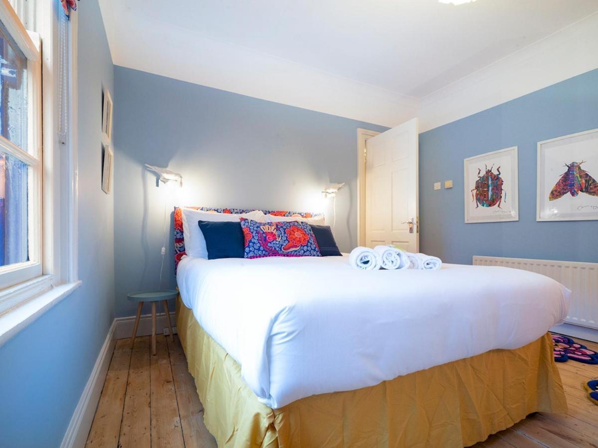 Pass The Keys Colourful, Quirky Artist-Owned 3 Bed Next To Cafes Vila Belfast Exterior foto