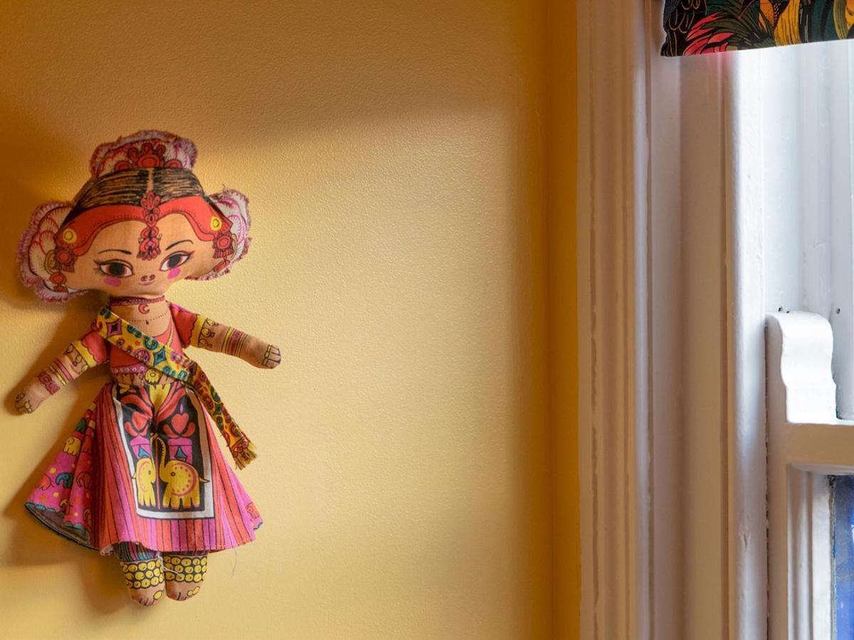 Pass The Keys Colourful, Quirky Artist-Owned 3 Bed Next To Cafes Vila Belfast Exterior foto